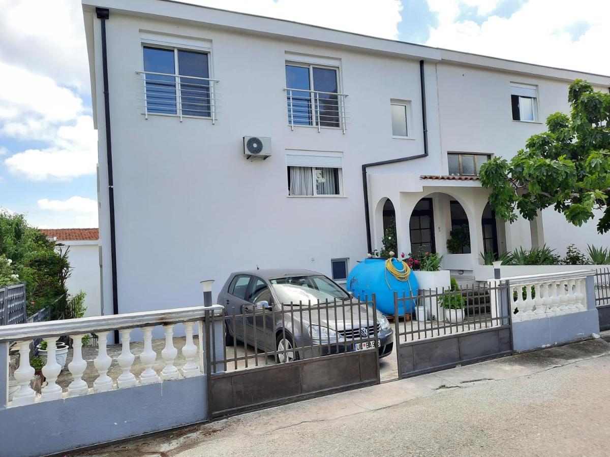 Studio Apartments Jupo Ulcinj Exteriér fotografie