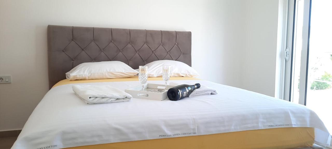 Studio Apartments Jupo Ulcinj Exteriér fotografie